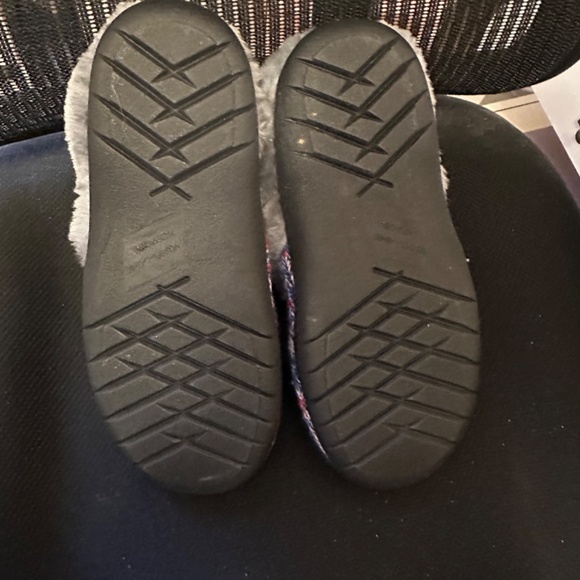 Buffalo Bills Ladies Slippers - Picture 3 of 3